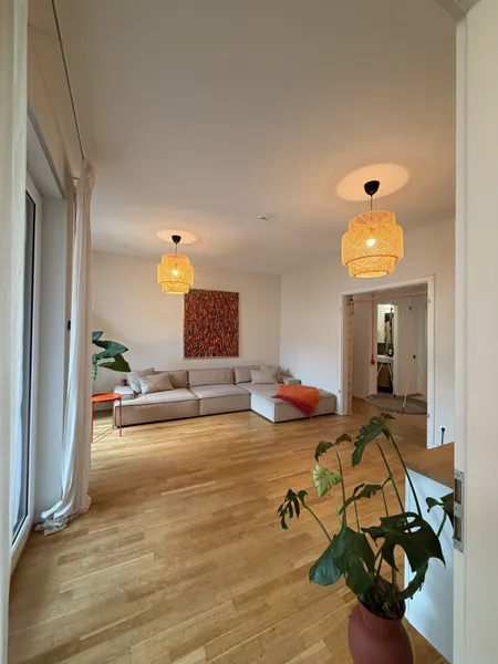 Nachmieter gesucht - Helle 4-Zimmer-Neubauwohnung mit großem Balkon in Berlin-Charlottenburg — photo 1
